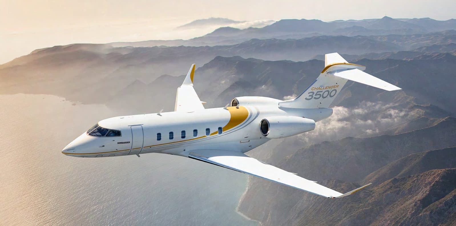 Bombardier Challenger 3500 exterior