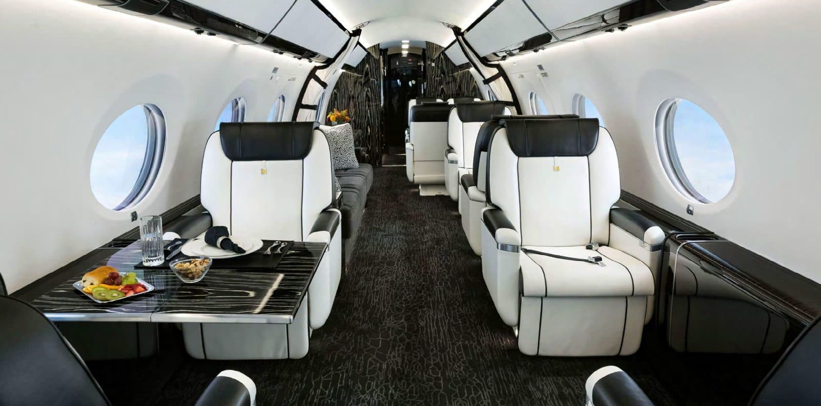 Gulfstream G650ER cabin